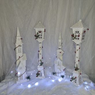 Weißes LED Haus 68 cm Weihnachten